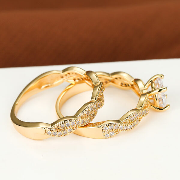 Simple Golden Four-claw Round Ring - Image 6