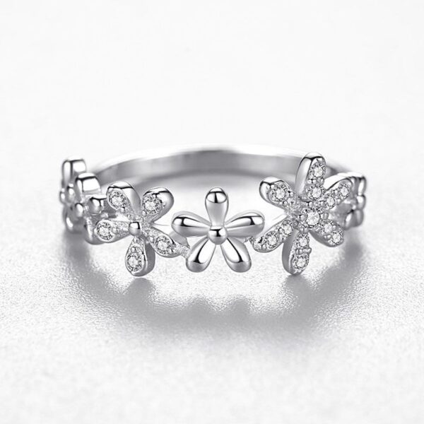 Silver Light Luxury Micro Diamond Ring - Image 3