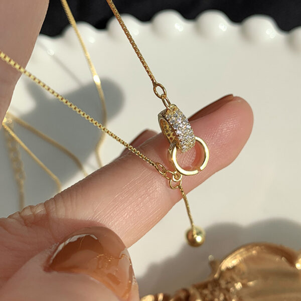 Light Luxury Niche Design Necklace - Image 4