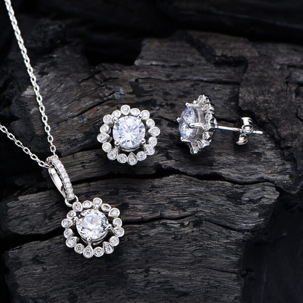 925 Sterling Silver Jewellery Set Of Two - Image 9